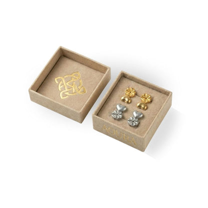 Levantadores de aretes Aoura®
